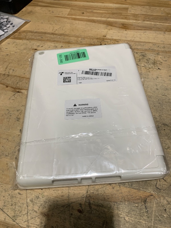 Photo 1 of Akkerds Case Compatible with iPad 10.2 Inch 2021/2020/2019, for iPad 9th/8th/7th Generation with Pencil Holder, Protective Cover with Soft TPU Back, Auto Sleep/Wake, White