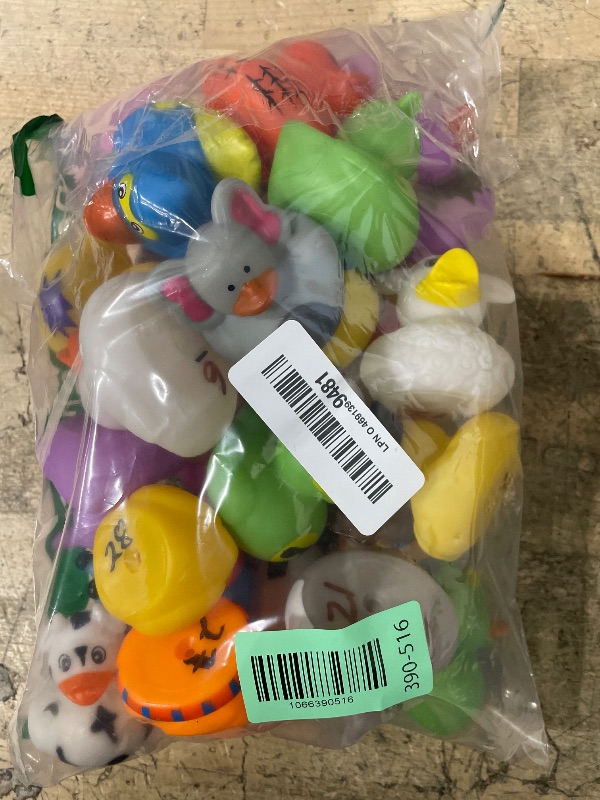 Photo 1 of (previously used and numbered) JOYIN 30 Pcs Rubber Ducks, Random Assortment Ducks Bulk with Mesh Carry Bag, Mini Rubber Duckies for Baby Bath Toys, Kids Toddler Summer Pool Toys Birthday Gifts Party Favors