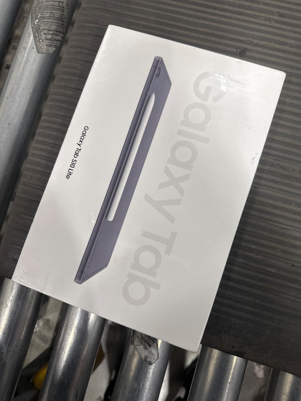 Photo 1 of ************TABLET IS LOCKED BY PREVIOUS OWNER*************
Samsung Galaxy Tab S10 Lite, 8GB RAM, 256GB, 2TB Expand, Long Battery Life, 10.9” LCD, S Pen for Note-Taking, Exynos 1380, Circle to Search, AI Tools, Gray