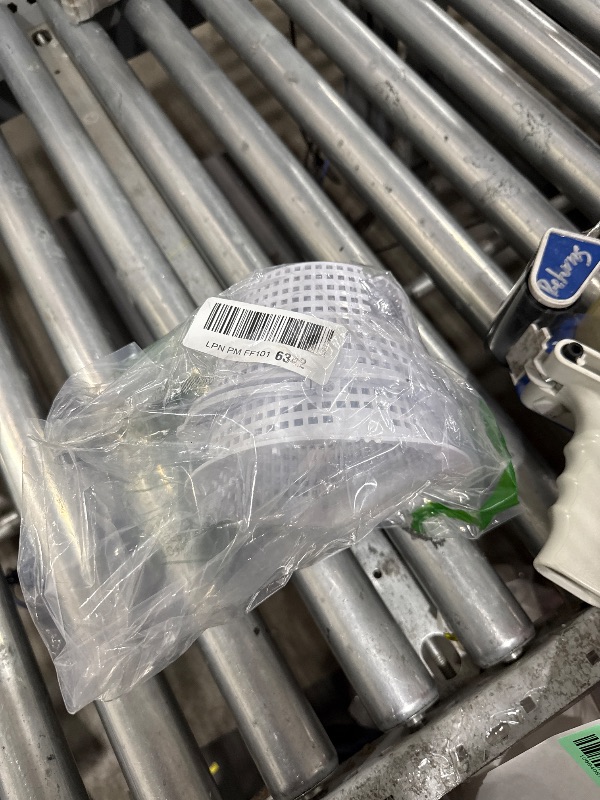 Photo 1 of ???????? SPX1091C Skimmer Basket 2-Pack Compatible with Haywardd Automatic Skimmers SP1091LX,SP1091WM,6.4" Top, 3.4" Deep, 4.7" Bottom with Handle, Set of 2 Above Ground Pool Skimmer Basket