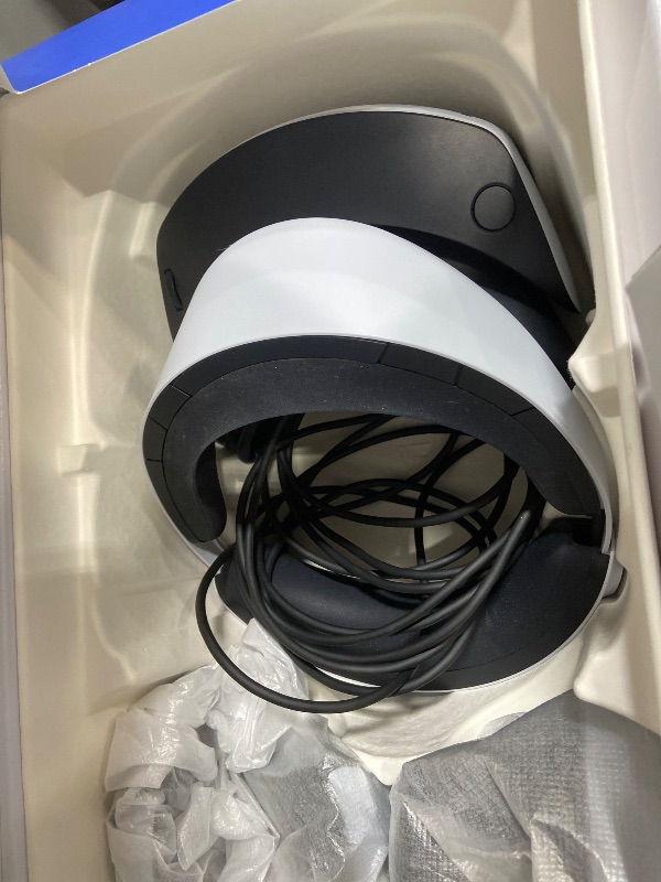 Photo 1 of ***SEE NOTES***PlayStation VR2 Horizon Call of The Mountain™ Bundle (PSVR2)