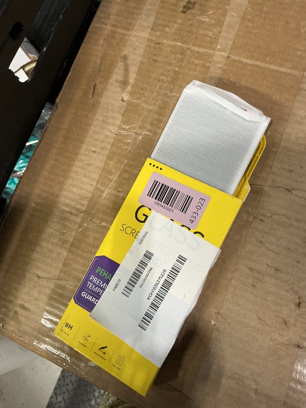 Photo 1 of ***MISSING PIECES*** PEHAEL 3+3 Pack for iPhone 16 Pro Max Privacy Screen Protector with Camera Lens Protector Full Coverage Anti-Spy Tempered Glass Film 9H Hardness Easy Installation Bubble Free [6.9 inch]