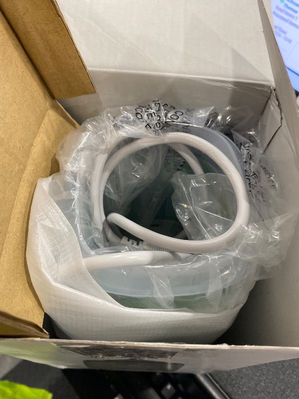 Photo 1 of *MINOR DAMAGE - USED*
Momcozy Bottle Warmer, Fast Bottle Warmers for All Bottles with Timer, Accurate Temperature Control and Automatic Shut-Off, Multifunctional Bottle Warmer for Breastmilk