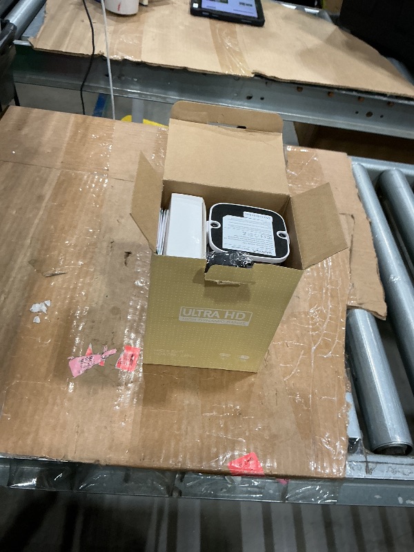 Photo 1 of *UNTESTED*
Mini Projector, Portable Projector 4K & Full HD 1080P Support, 270° Rotation Outdoor Projector, Movie Projector Compatible with Smartphone, TV Stick, Laptop, PS4, HDMI, USB (No WiFi or Bluetooth)