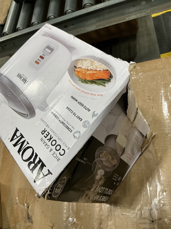 Photo 1 of *UNTESTED*
AROMA® Rice Cooker, 3-Cup (Uncooked) / 6-Cup (Cooked), Small Rice Cooker, Oatmeal Cooker, Soup Maker, Auto Keep Warm, 1.5 Qt, White, ARC-363NG