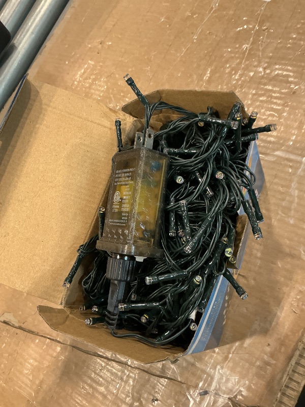 Photo 1 of *UNTESTED*
Brizled Christmas Lights, 65.67ft 200 LED Color Changing Tree Lights 11-Function Warm White & Multicolored Christmas Lights Remote, Connectable Mini Lights Set Decorative Lights String for Xmas Party