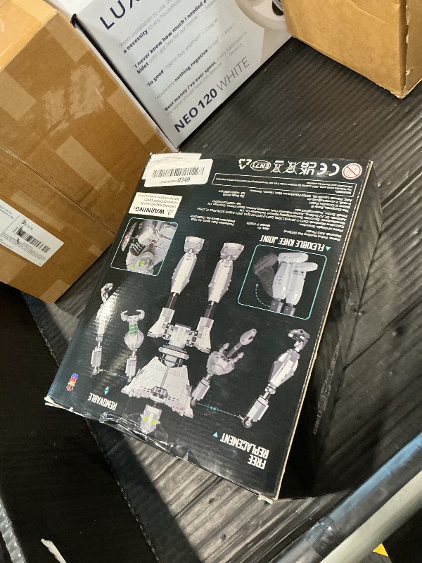 Photo 1 of **MISSING PARTS***Iron Robot Building Set, Robot Building Toys Compatible with Lego, Classic Movie Collectibles and Retro Iron Robot Toy, Great Birthday Gifts for Boys and Girls Aged 8+(883PCS)