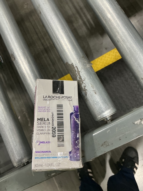 Photo 1 of *MISSING PARTS*
La Roche-Posay Mela B3 Serum, Dark Spot Corrector With Anti-Aging Melasyl + 10% Niacinamide, Discoloration Correcting Face Serum for Sun Spots, Age Spots & Post-Acne Marks, Lightweight Texture