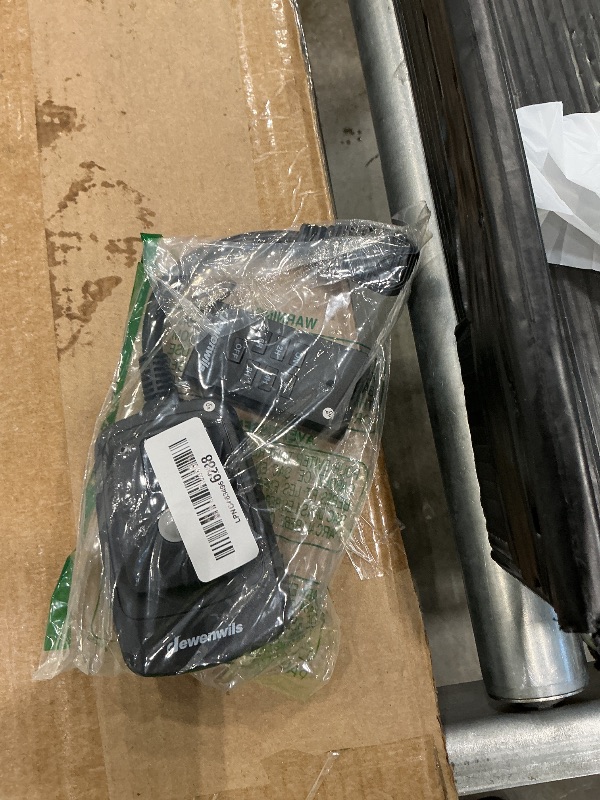 Photo 1 of *MINOR DAMAGE - USED*
DEWENWILS Outdoor Timer Outlet Waterproof, Outdoor Timer for Lights, 100 ft Remote Control with 2 Grounded Electrical Outlets for Outdoor String Lights, 15A 1/2HP UL Listed