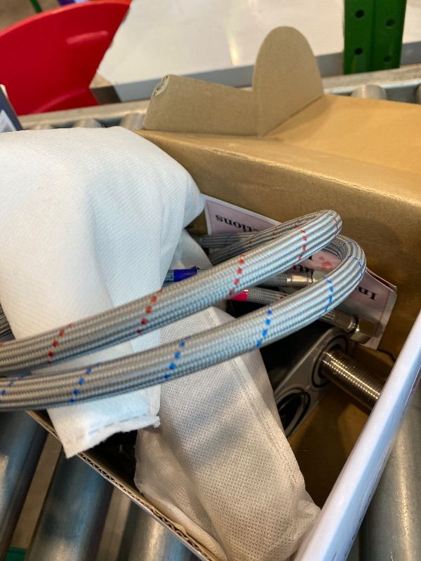 Photo 1 of *UNTESTED*
Ultimate Unicorn Black Waterfall Bathroom Faucet, 4 Inch Bathroom Sink Faucet for 3 Hole or 2 Hole, Anti-Splash Design Sink Faucets with Pop Up Drain, Easy Install for Vanity, RV, Lavatory