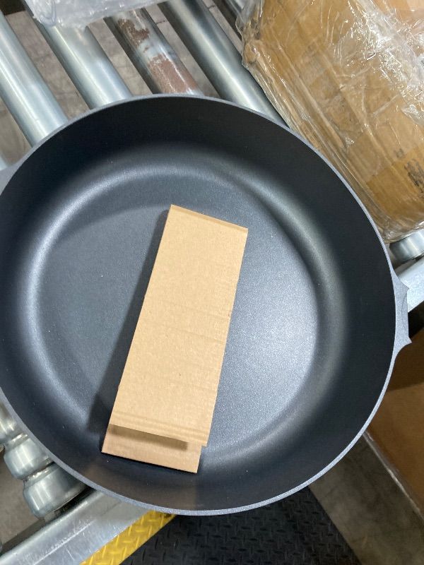 Photo 1 of **DENT IN PAN CAUSES LID TO NOT CLOSE**SENSARTE Nonstick Frying Pan Skillet with Lid, 13.3 Inch Large Deep Frying Pan, 6 Qt Non Stick Saute Pan with Cover, Induction Pan, Healthy Non Toxic Cooking Pan with Helper Handle, PFOA PFOS Free