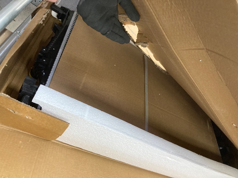 Photo 1 of *Damage to box* AUTOSAVER88 Radiator Compatible with 2014-2018 Jeep Cherokee L4 2.4L V6 3.2L