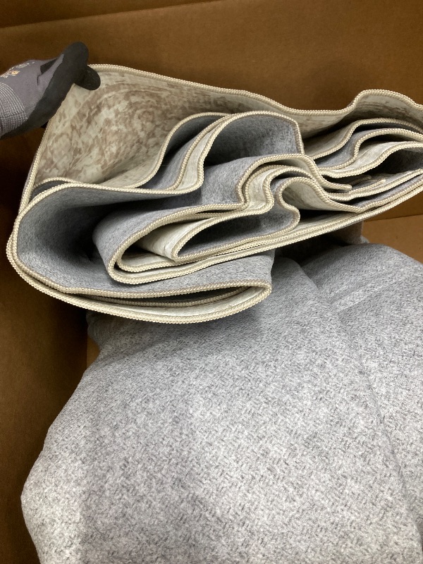Photo 1 of ***NEEDS FRESHENING UP*SMELLS LIKE A DOG OWNER HAD IT***Area Rug 8x10 Washable Rugs: Large Living Room Rug Vintage Medallion Rugs Low Pile Distressed Indoor Retro Carpet for Bedroom Kitchen Dining Room Home Office (Beige, 8' x 10')***NEEDS FRESHENING UP*S