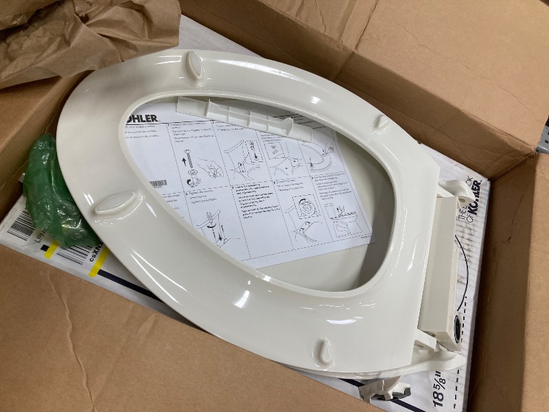 Photo 1 of *PARTS ONLY* *Connection point broken* KOHLER 4636-RL-96 Cachet ReadyLatch Elongated Toilet Seat Slow Close Soft Close, Toilet Seat Quiet Lid, Contoured Grip-Tight Bumpers Installation Hardware, Apartment Essentials, Biscuit