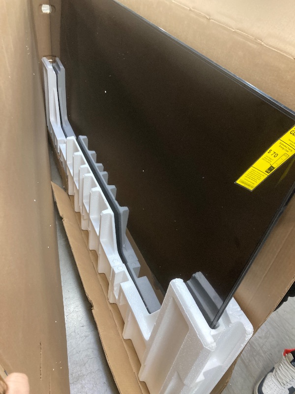 Photo 1 of **NO REFUNDS NO RETURNS/PARTS ONLY/BROKEN***Samsung 85-Inch Class Neo QLED QN70F 4K Mini LED Smart TV (2025 Model) NQ4 AI Gen2 Processor, Quantum Matrix Technology Slim, Motion Xcelerator 144Hz, Samsung Vision AI, Alexa Built-in