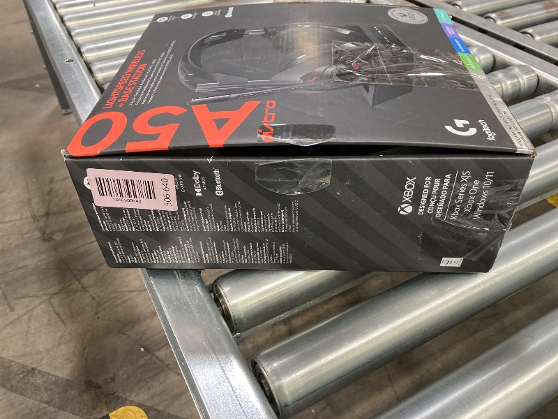 Photo 1 of ** this item is inside of different box**SteelSeries Arctis 7X Gaming Headset Lossless 2.4 GHz Wireless for Xbox Series X|S and Xbox One