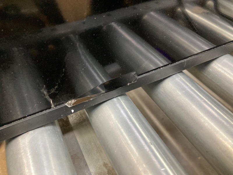 Photo 1 of ***BROKEN, NO RETURN*** Roku Smart TV – 65-Inch Select Series, 4K HDR TV – RokuTV with Enhanced Voice Remote – Flat Screen LED Television with Wi-Fi for Streaming Live Local News, Sports, Family Entertainment