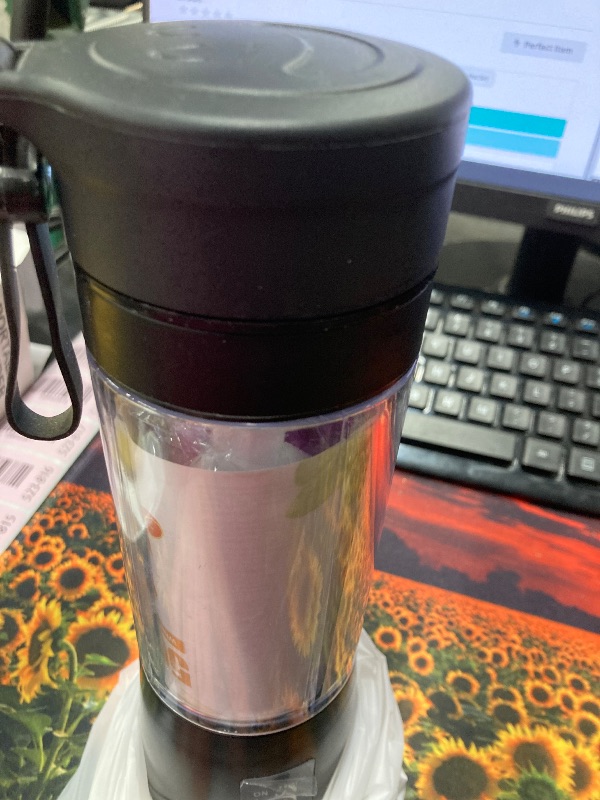 Photo 1 of **Missing charger**Portable Blender for Smoothie & Shakes - Upgraded Rechargeable Personal Size Blender, 380ml BPA Free Juice Cup & High Speed of 20,000 Rpm, Suit for Sports/Office/Home/Travel