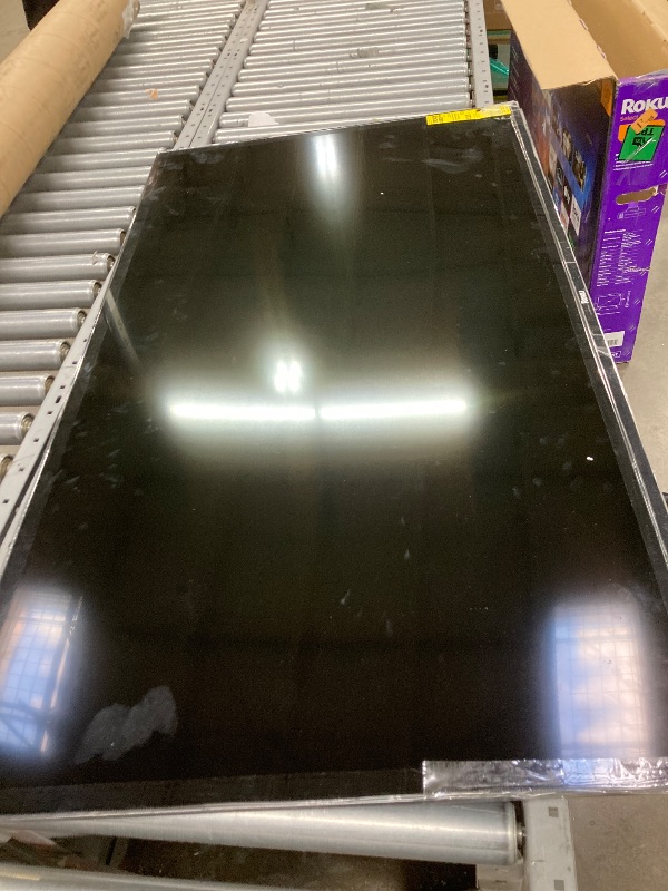 Photo 1 of ***NO RETURN/NO REFUND***
Roku Smart TV – 50-Inch Select Series, 4K HDR TV – RokuTV with Enhanced Voice Remote – Flat Screen LED Television with Wi-Fi for Streaming Live Local News, Sports, Family Entertainment