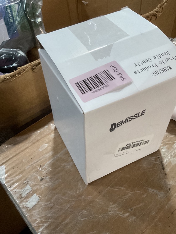 Photo 1 of ***DAMAGED*** Demissle Natural Starfish Tree Topper Beach Christmas Tree Topper 6 Inch Starfish Treetop Decoration Coastal Christmas Holiday Decoration for Sea Beach Themed Xmas Home Decor