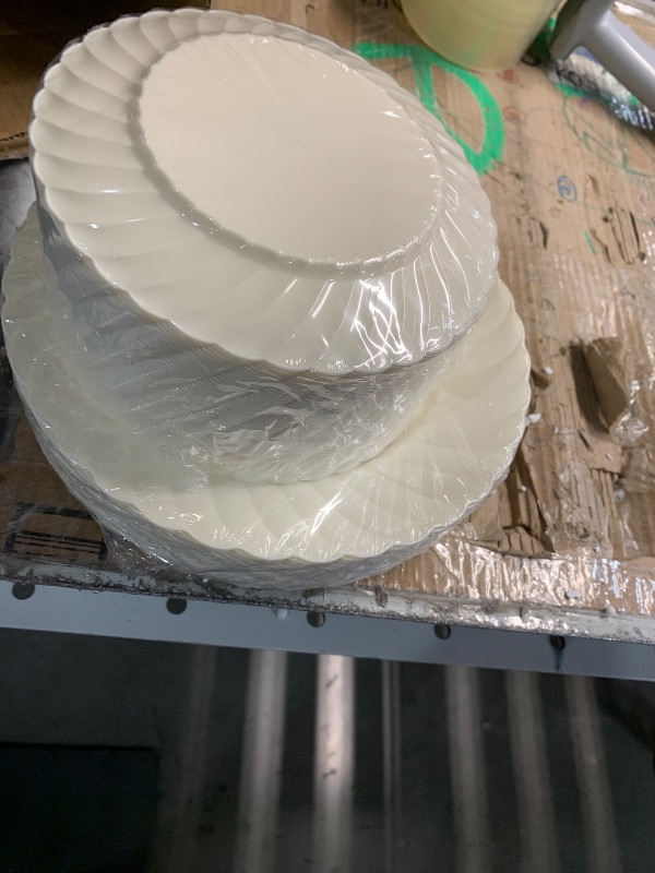 Photo 1 of ***MISSING PARTS***
**MISSING PIECES, A FEW ARE CRACKED** U-QE 100 Piece Ivory Scalloped Plastic Plates for Party - Plastic Plates Disposable Heavy Duty - High End Disposable Plates for Wedding Including 50PCS 9 '' Dinner Plates & 50PCS 6.5 '' Dessert Pla