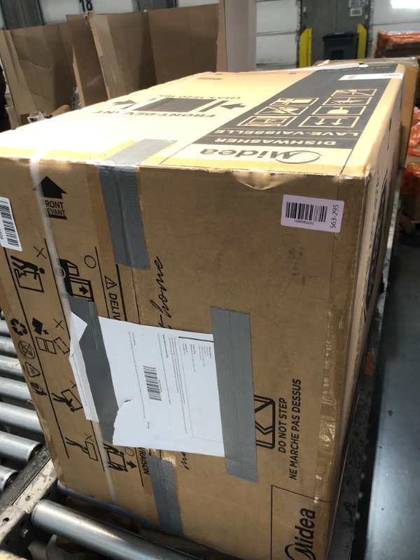 Photo 1 of ***FACTORY SEALED***OPENED FOR INSPECTION***Midea MDF18A1ABB Built-in Dishwasher with 8 Place Settings, 6 Washing Programs, Stainless Steel Tub, Heated Dry, Energy Star, Black