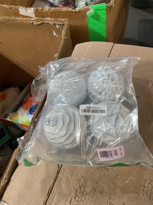 Photo 1 of * one is broken*
4 Extra Large Christmas Balls Set 4.72’’ Rustic Vintage Decorative Hanging Ornaments White and Silver Farmhouse Distressed Xmas Balls for Retro Traditional Style Christmas Tree Decorations