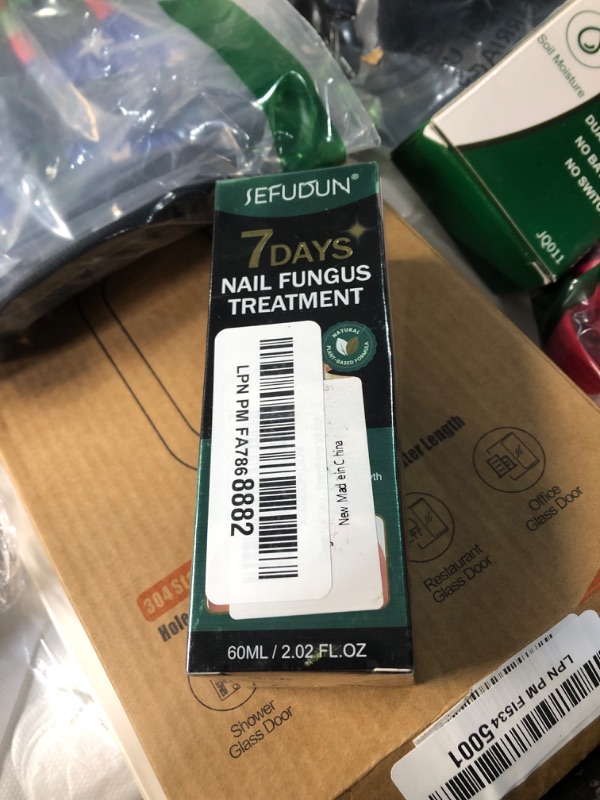 Photo 1 of ***FACTORY SEALED***Fungis Toenail Fungus Treatment Fungus Clean Pro - Probiotic Fungus Inhibitor - Fight Off Fungus from The Inside Out with This Powerful Fungus Defense probiotic Protect Your Body from Fungus