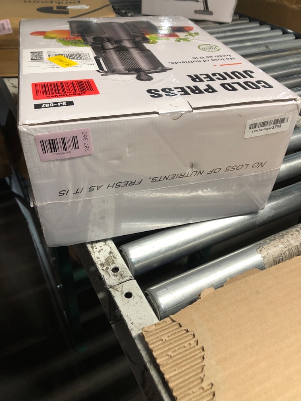 Photo 1 of ***FACTORY SEALED*** Juicer Machines with 5.8" Large Feed Chute, Cold Press Juicer for Whole Vegetables and Fruits 400W, Slow Masticating juicer Easy to Clean Juice Extractor Machine High Juice Yield