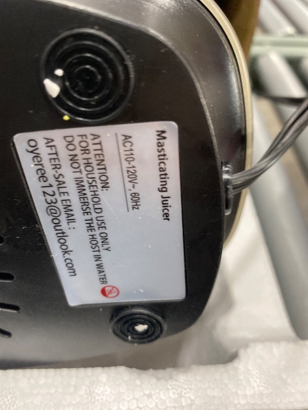 Photo 1 of ***(PARTS ONLY/MISSING PARTS/ NON FUNCTIONAL)***EanOruus Cold Press Juicer, 5.8" Wide Feed Chute Juice Extractor Machine with 400W, High Juice Yield, Slow Masticating Juicer for Whole Vegetables & Fruits, Grey