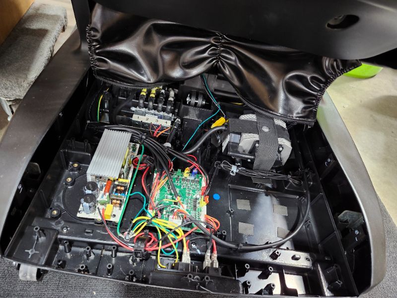 Photo 1 of ********FOR PARTS ONLY- NONFUNCTIONAL, TRUCK/TRAILER PICK UP***********
4D Massage Chair, Full Body Massage Chair, Zero Gravity Recliner w/ Intelligent Voice Control, 53.14" SL Track, Electric Calfrest Extension, 12 Auto Modes, USB Type-C, Bluetooth Speak