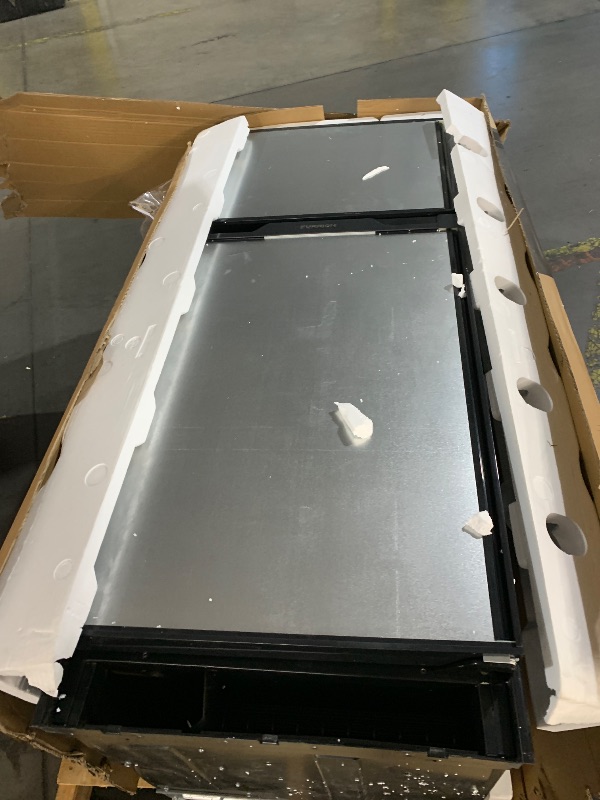 Photo 1 of ***SEE NOTES*** Furrion 2021123811 Arctic 12-Volt RV Refrigerator - 10 cu.ft., Black, Right Hand Hinge