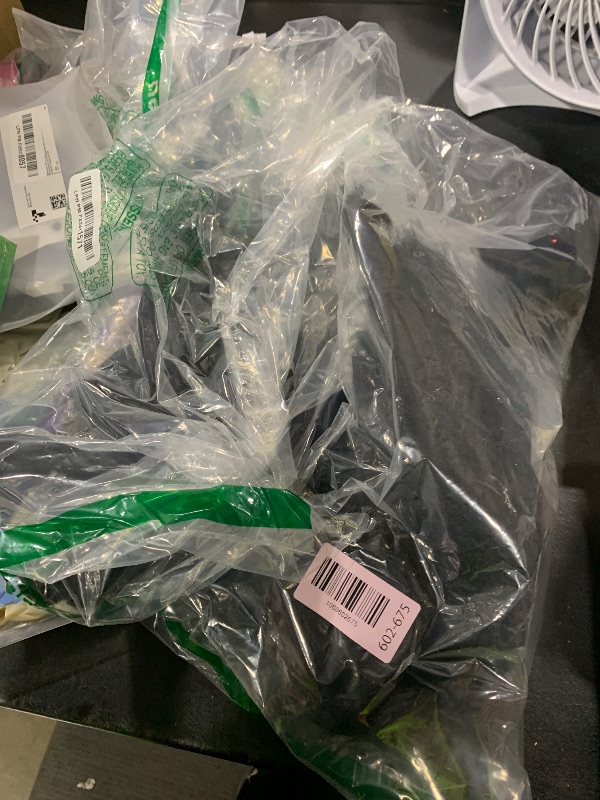 Photo 1 of 3pcs 212'' Halloween Spider Web 49" Halloween Decorations Stretch Cobweb Fake Spider for Indoor/Outdoor Yard Decorations Home party favors Costumes House Décor