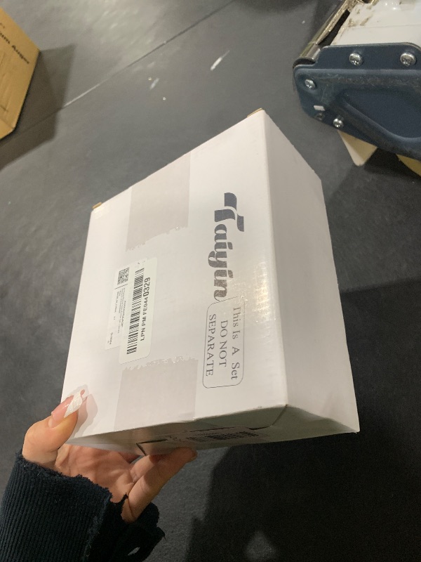 Photo 1 of 20 Pieces Round Table Number Cards Stands Modern Cursive Table Number 1-20 for Wedding Reception Anniversary Party Restaurant Events 4 x 6 Inches(Gold)