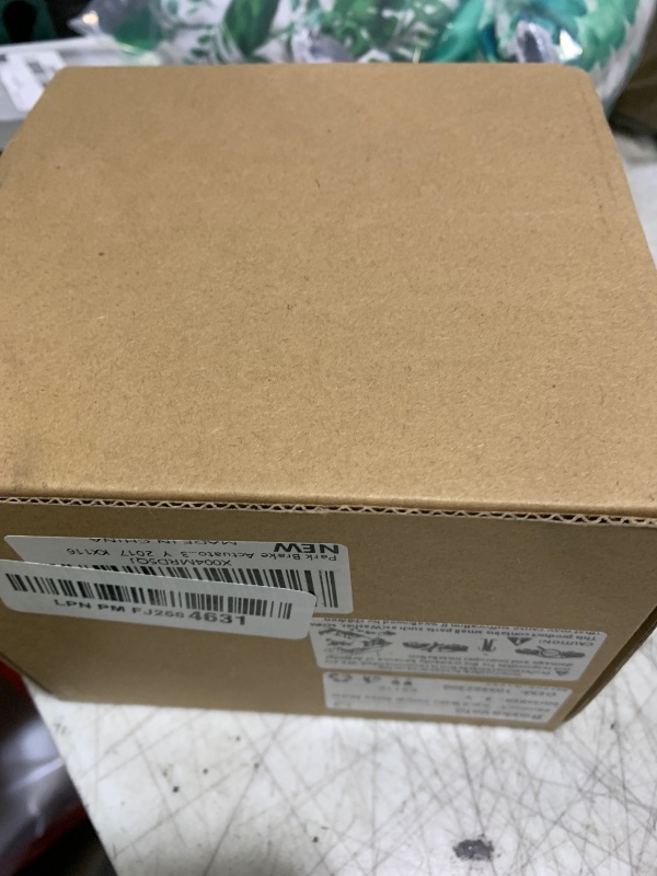 Photo 1 of 104462400 Parking Hand Brake Caliper Servo Motor Handbrake Actuator Fit for Tesla Model 3 2017-2022