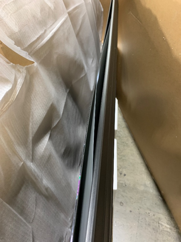 Photo 1 of **PARTS ONLY BROKEN** Samsung UN75U7900F 75 inch Class U7900 Series 4K UHD Smart TV (2025)