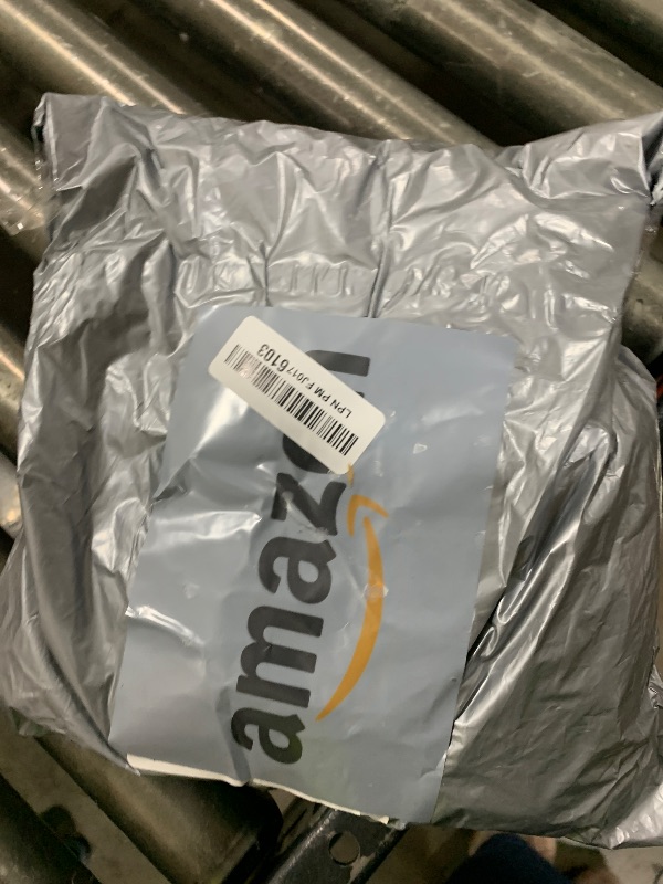 Photo 1 of 104 Pcs Glow in The Dark Halloween Bouncy Balls , 8 Halloween Designs Eyeballs Toys for Halloween Party Favor Supplies, Trick or Treating Goodie, Classroom Rewards Prizes Game for Kids- With Pouch Bag