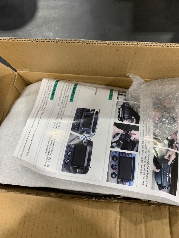 Photo 1 of [2G+64G] for 2000 2001 2002 2003 2004 2005 2006 Toyota Camry Radio, Android 13 Car Stereo with 9 inch Touch Screen, Carplay/Android Auto/1080P/Bluetooth/WiFi +AHD Backup Camera