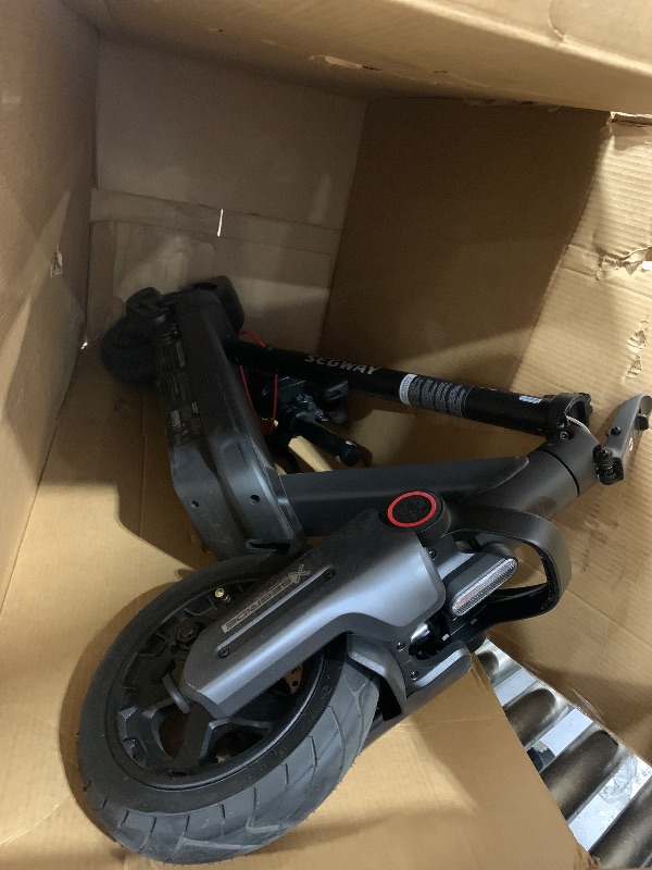 Photo 1 of [SOLD FOR PARTS] Segway Ninebot Max G3 Electric Scooter, 28 mph Top Speed w/ 50 Miles Max Range, 2000W Peak Motor, Dual Hydraulic Suspension, Fast Charging Scooter for Adults and Teens, UL-2272 2271 Certified