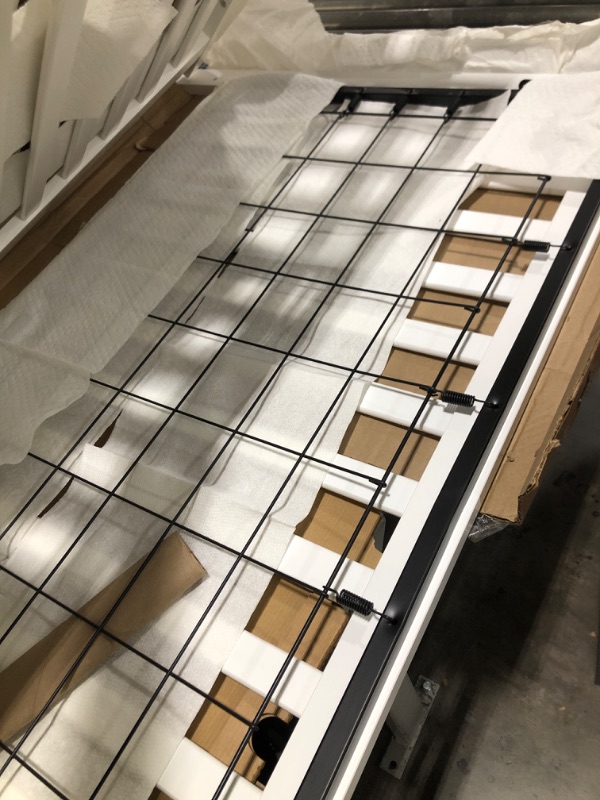 Photo 1 of Carter's by DaVinci Colby 4-in-1 Convertible Baby Crib - GREENGUARD Gold Certified Convertible White Baby Crib to Toddler Bed, Daybed, Full-Size Bed, Easy to Assemble - 4 Adjustable Mattress Heights