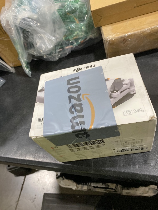 Photo 1 of *FOR PARTS ONLY*__________DJI Mini 3 (DJI RC), Lightweight 3x Mechanical Gimbal Drones with Camera for Adults 4K, 38-min Flight Time, up to 32800ft (10km) Video Transmission, Vertical Shooting, GPS Auto Return Integrated