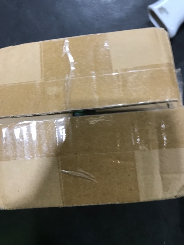 Photo 1 of 100 Pcs Art White Glue Stick Pens, 10ml Quick Dry Tacky Glue Pens Precise Apply Liquid Glue Pens Classroom Supplies for Paper Crafts Supplies Handmade Stationery DIY School Craft Supplies (100, 10ml)