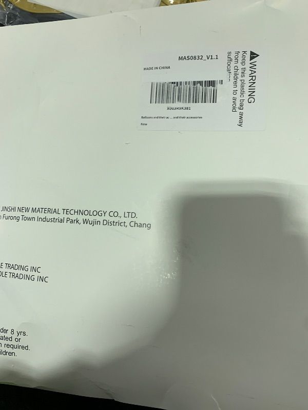 Photo 1 of 130pcs Metallic Gold Balloons Different Sizes 18" 12" 10" 5" Party Latex Balloons for Birthday Graduation Baby Shower Wedding Anniversary New Year Party Decorations