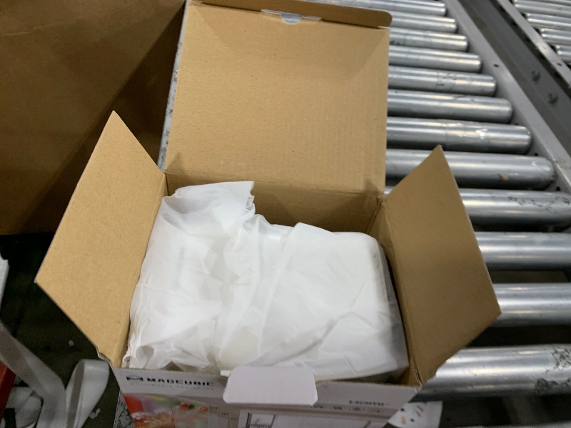 Photo 1 of ??Magcubic Mini Smart Projector with 4K Support