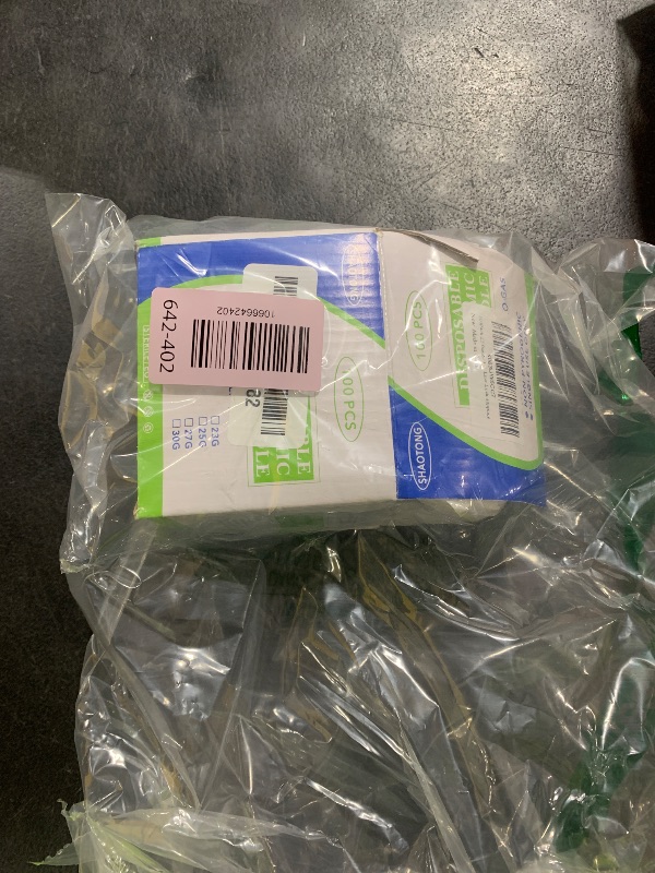 Photo 1 of 100Pack 22 Gauge 1 Inch Lab Needles, Disposable Luer Lock supplies