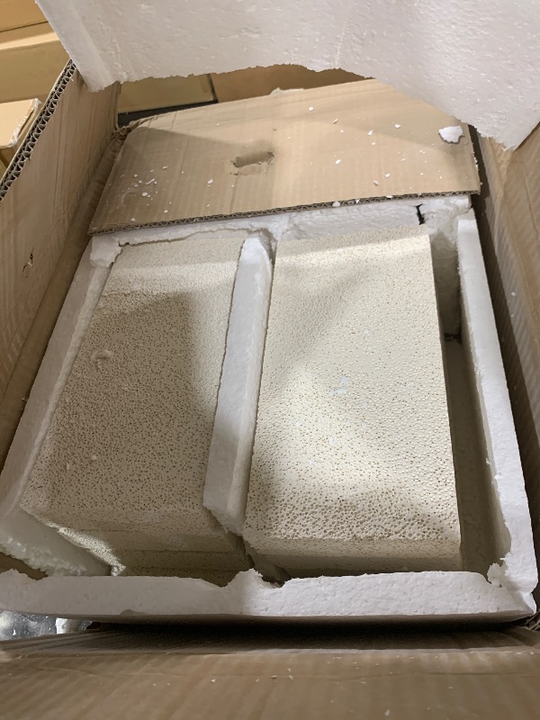 Photo 1 of 12 Pieces Insulating Fire Brick for Ovens, Kilns, Blacksmith, Fireplaces, Forges 9" x 4.5" x 1.25" 2300F Rated Insulating Fire Bricks