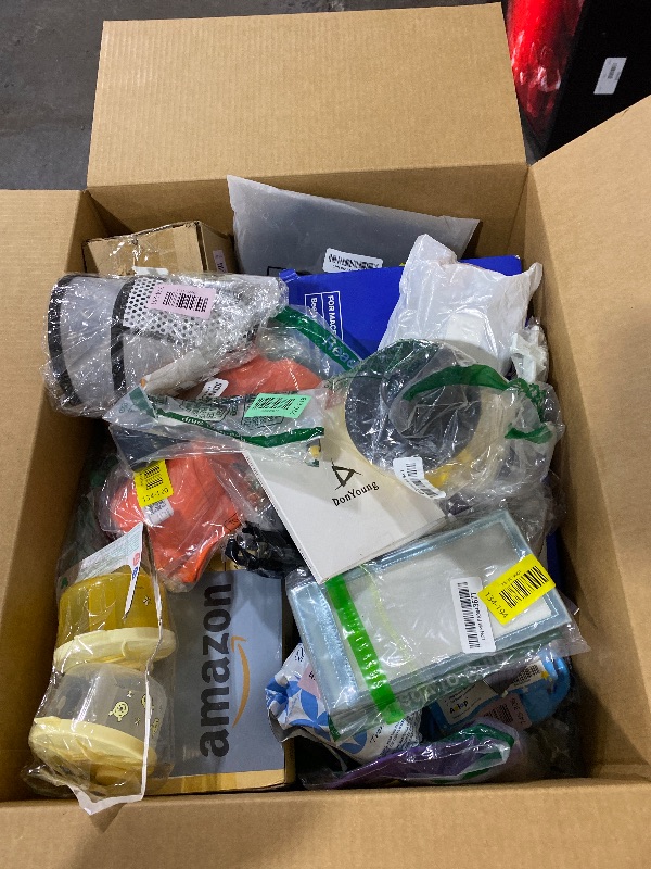 Photo 6 of Nellis Variety Box: Small (Please see clerk notes)
