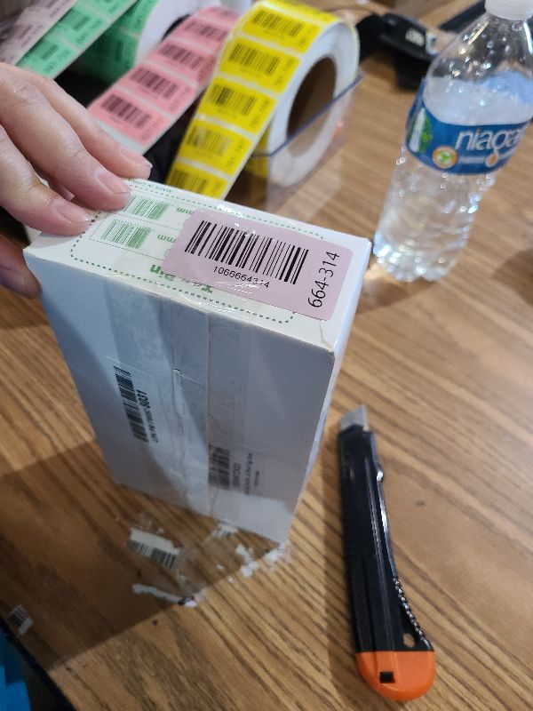 Photo 1 of 1 Inch Tag Refills, 5000 PCS Tagging Gun Fasteners, Plastic Barbs Attachments for Clothing Label, for All Standard Garment Price Tag Guns