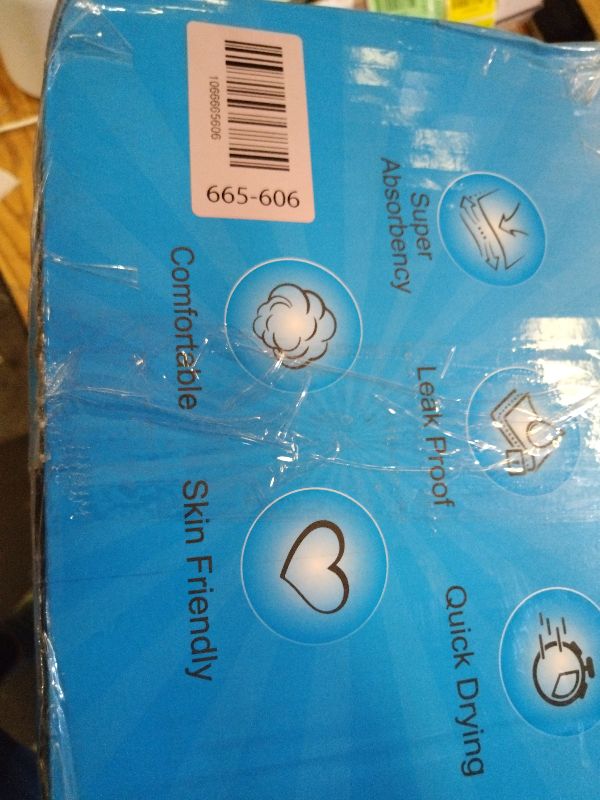 Photo 1 of 100 Count 22” x 22” Super Absorbency Disposable Underpads, Leakproof Quick Drying Disposable Pads for Baby, Puppy and Adults, Puppy Pads, Cat Pee Pads for Dogs, Potty Puppy Training Pads