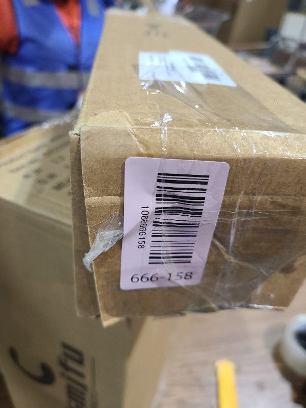 Photo 1 of 2 Pcs Sewing Machine Muffling Mat Pedal Sewing Mat Reduce Vibrations Noise No Slip Machine Accessories for Quilting(15" X 20" and 9" X 14",Black)